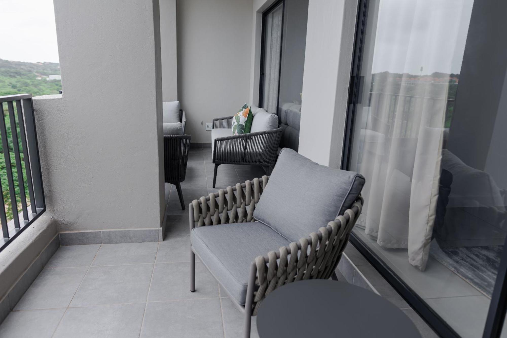Units By Residenceat Apartment