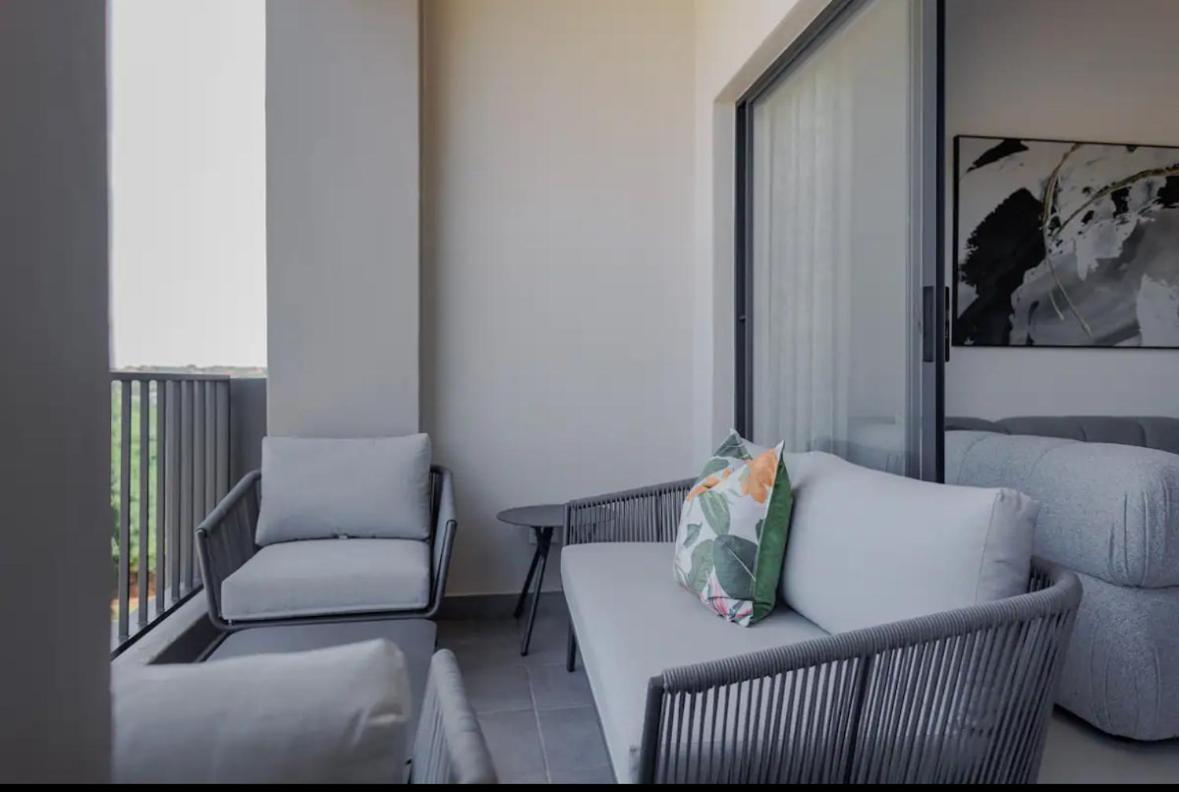 Units By Residenceat *